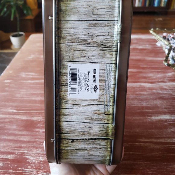 John Wayne Retro Metal Lunch Box - "The Duke" - Cowboy - Patriotic - Picture 5 of 10